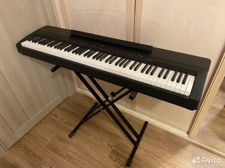 Цифровое пианино Yamaha P-140