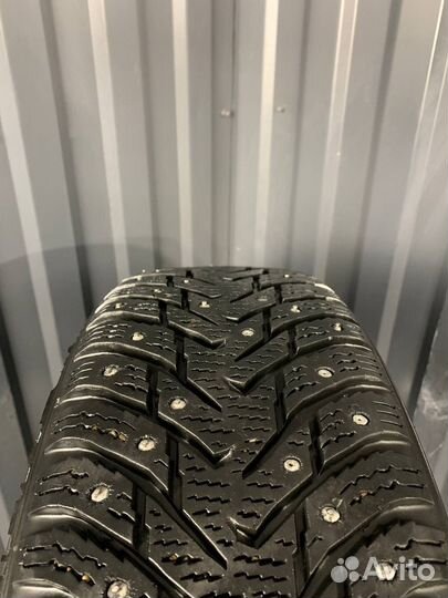 Nokian Tyres Hakkapeliitta 8 185/65 R15 95T