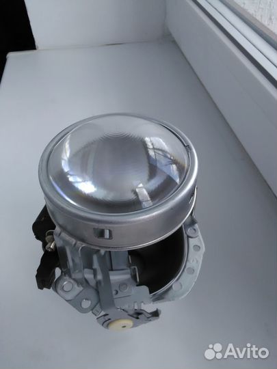 Линзы биксенон на Мерседес 211