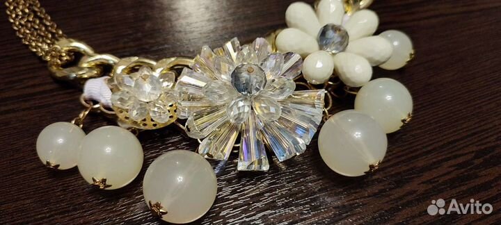 Колье ожерелье