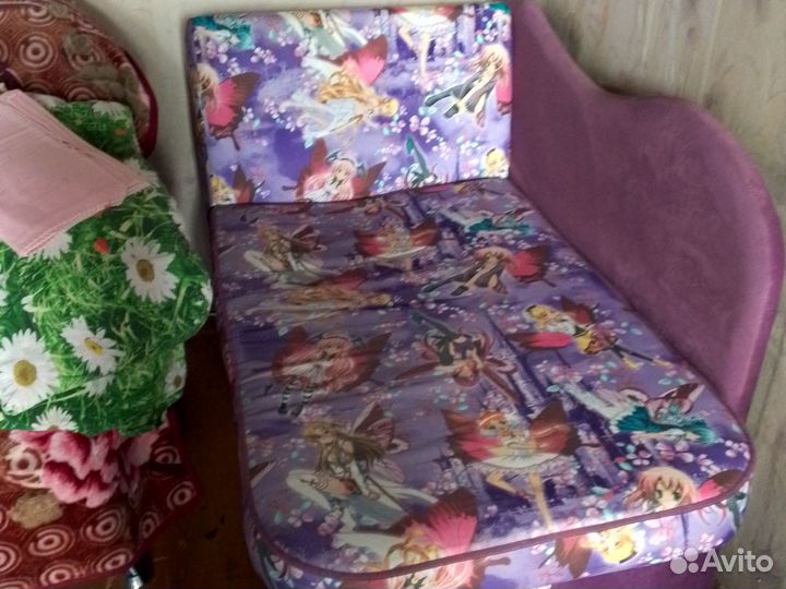 Диван кровать с аниме д/девочки