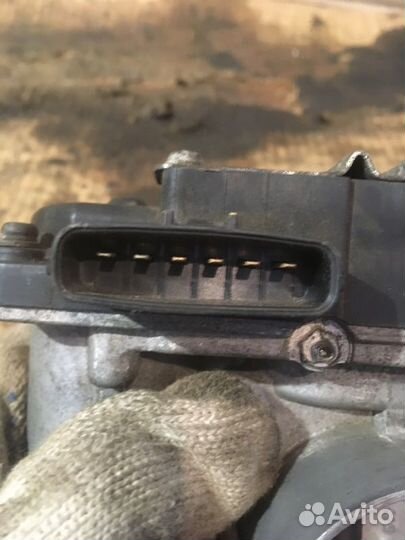 Заслонка дроссельная Mitsubishi Lancer