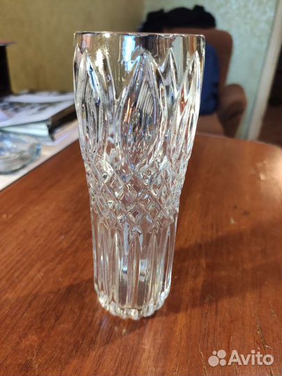 Хрустальная ваза