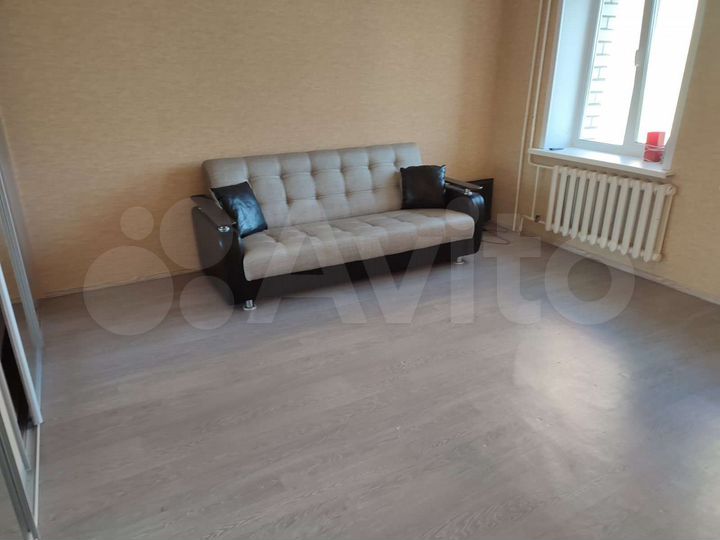 2-к. квартира, 58 м², 3/5 эт.