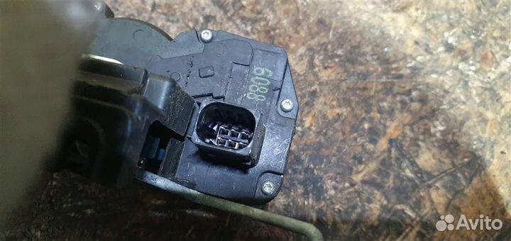 Замок двери задней правой Opel Antara 2007-2015