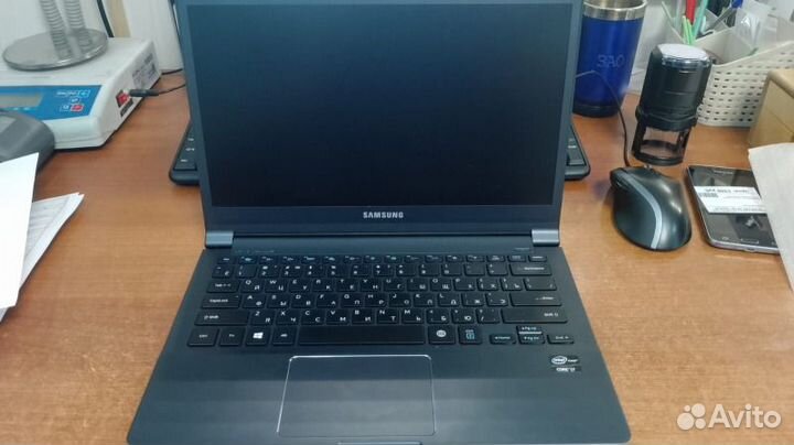 Ноутбук Samsung NP900X3C