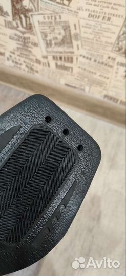 Лыжные ботинки детские 34 размер