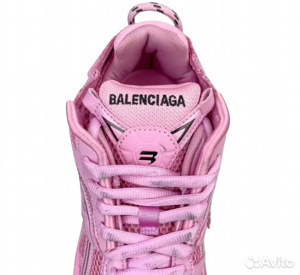 Кроссовки Balenciaga Runner Pink Sneakers
