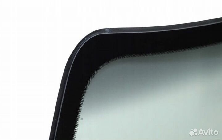 Лобовое стекло Porsche Taycan