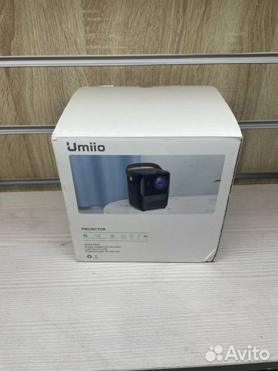 Проектор - Umiio A008