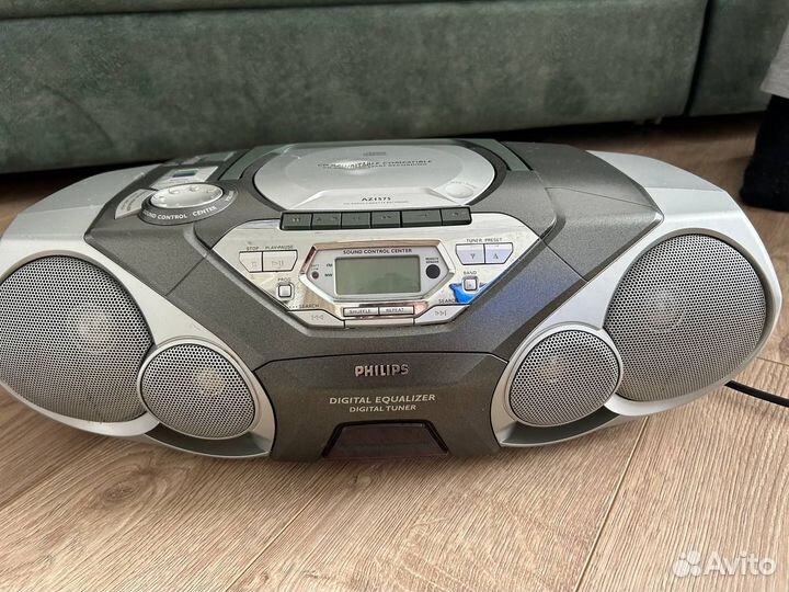 Магнитола Philips AZ 1575
