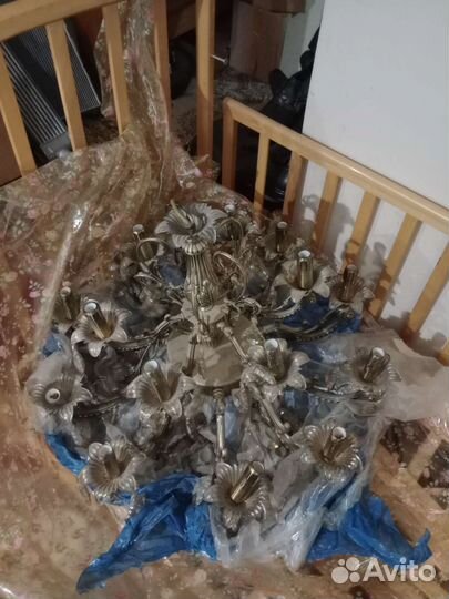 Люстра потолочная новая