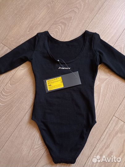 Гимнастический купальник новый + коврик