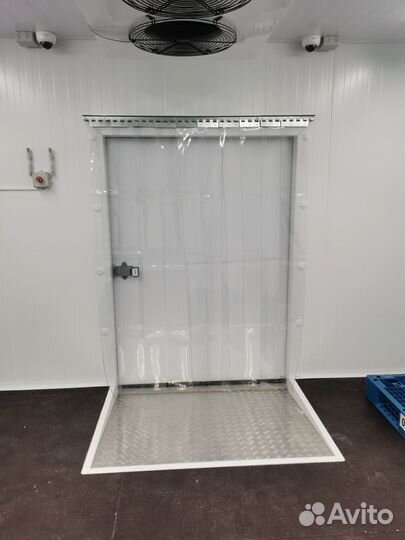 Монтаж холодильных камер (сэндвич панелей)