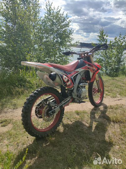 Мотоцикл эндуро