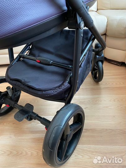 Коляска Adamex Reggio 3 в 1