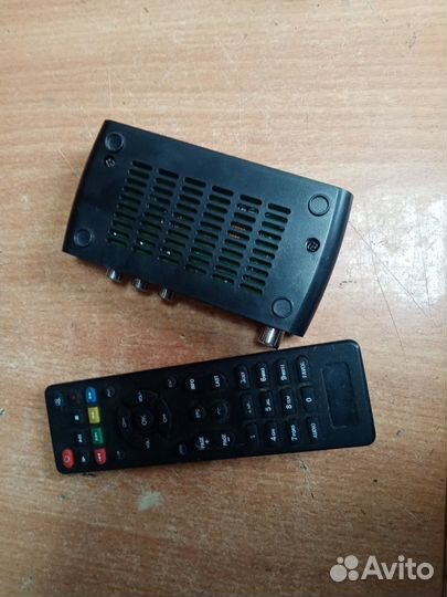 Цифровая TV приставка приставка+пульт