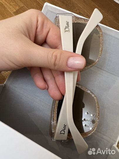 Солнцезащитные очки Dior