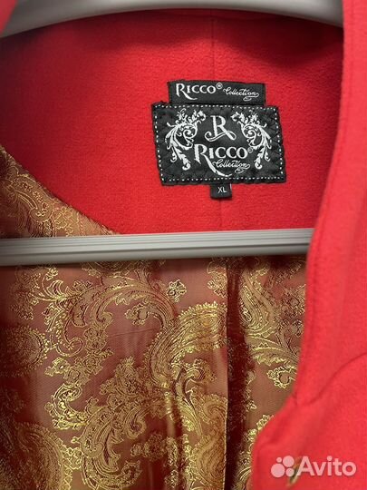 Пальто женское