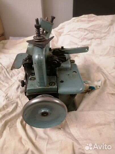 Оверлок промышленный СССР