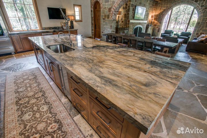 Столешница из натурального камня