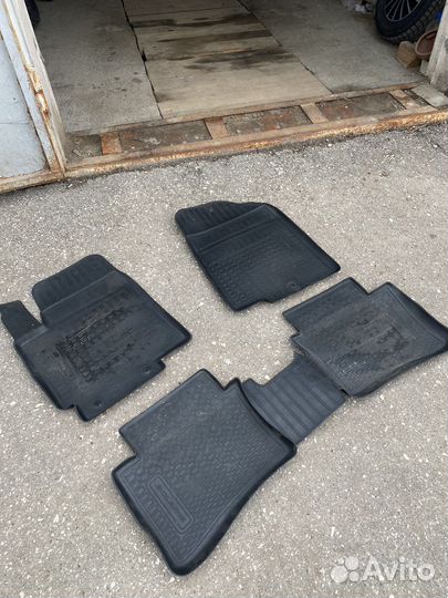 Коврики резиновые Hyundai Solaris