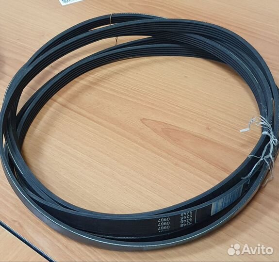 Ремень поликлиновой 05K0975R Roulunds