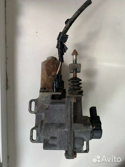 Актуатор Toyota Corolla, Auris, Verso