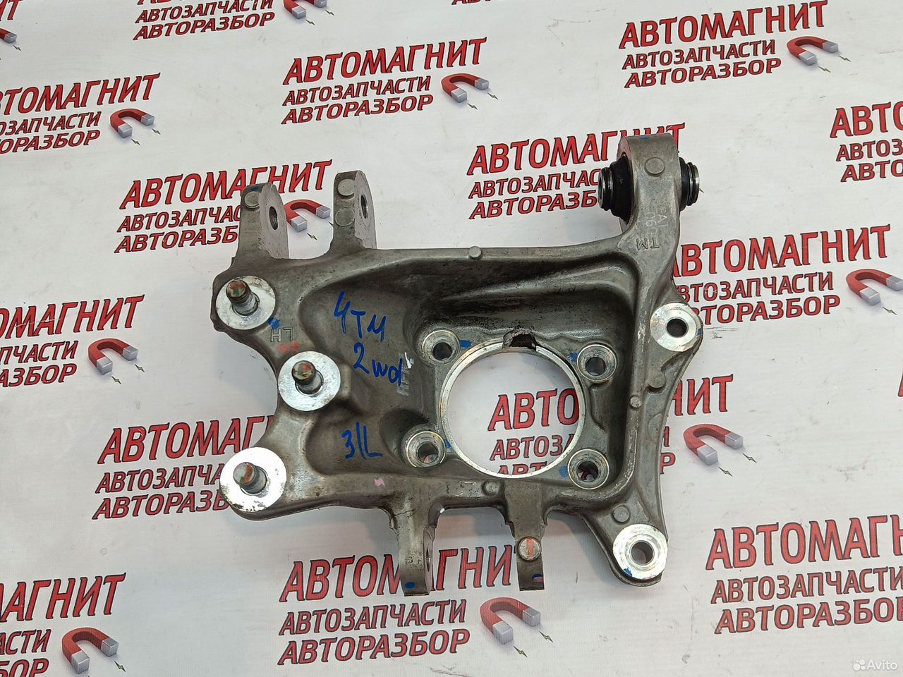 Кулак цапфа задняя левая Хендай Санта Фе 4 TM