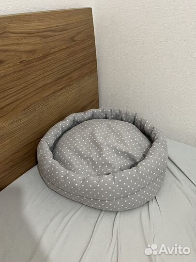 Лежанка для собак и кошек