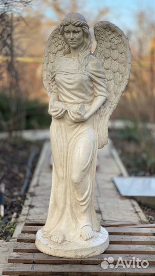 Садовая скульптура. Ангел 