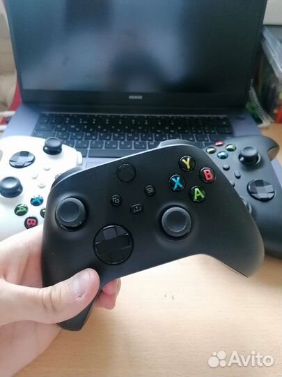 Геймпад Xbox Series X/S (One)