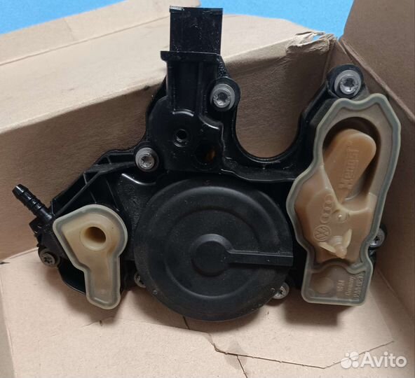 06K103495BL Маслоотделитель 1.8-2.0 tfsi ea888gen3