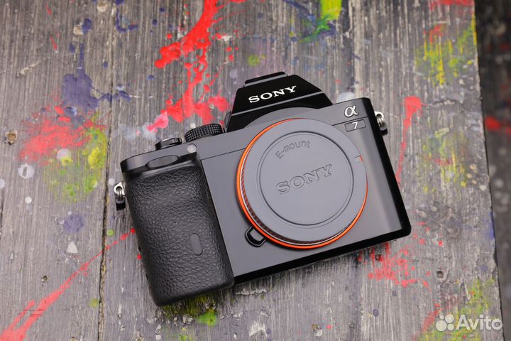 Sony Alpha ilce-7 kit FE 28-70mm