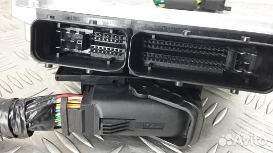 Блок управления двс subaru impreza 3 (99O06PC01)