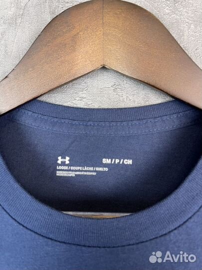Футболка Under Armour размер S оригинал