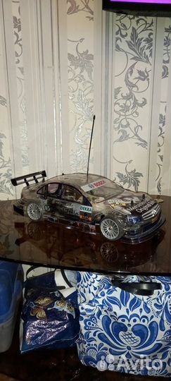 Бензиновая радиоуправляемая машинка