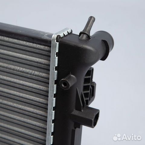 Радиатор охлаждения Фольксваген Поло 1.2-1.6 AT/MT