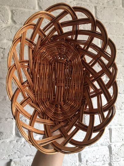Плетёная посуда / корзинки / вазы