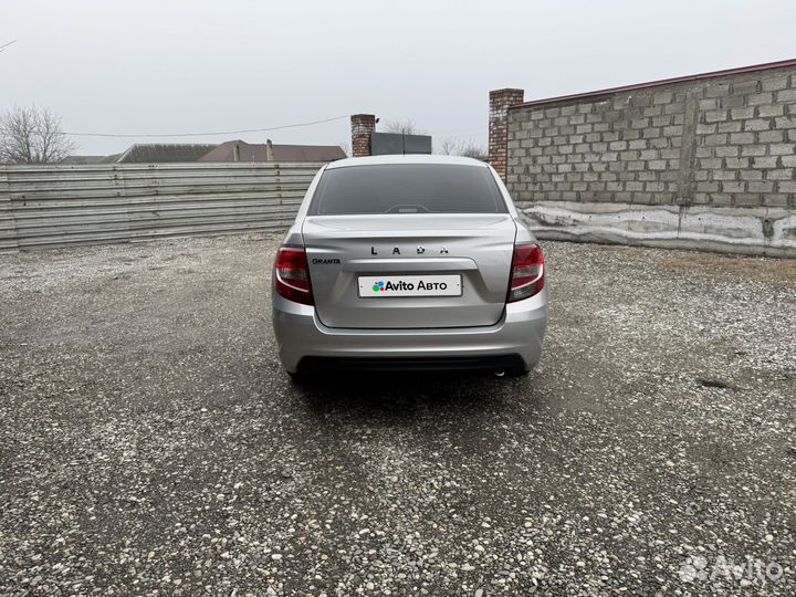 LADA Granta 1.6 МТ, 2020, 43 000 км
