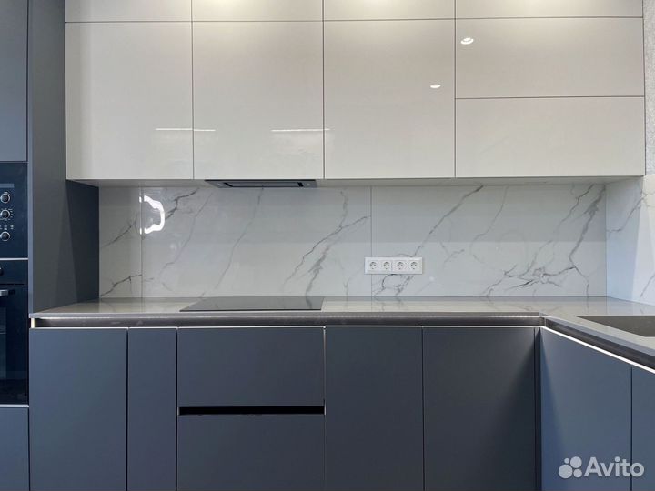 Кухонный гарнитур угловой в потолок на заказ