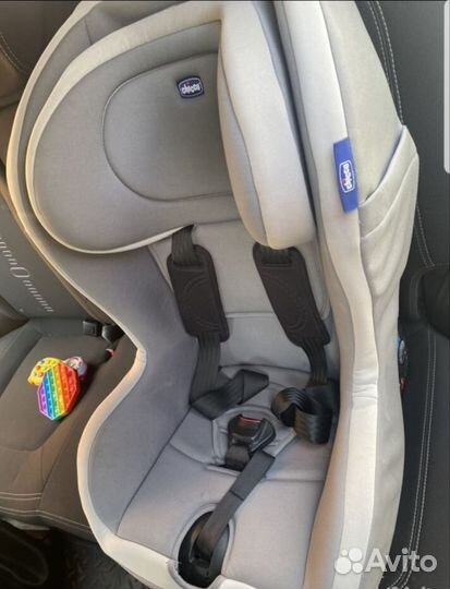 Автомобильное кресло chicco go one 9-18кг