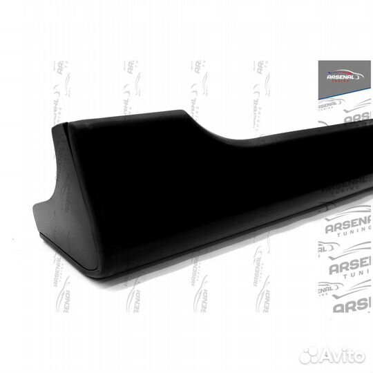 Накладки на пороги Mitsubishi Lancer 9 2.0L