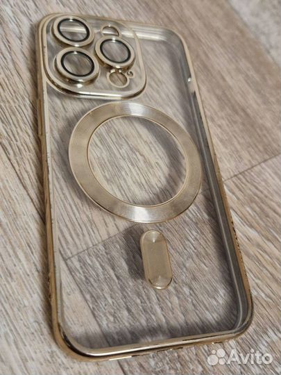 Чехлы на телефон iPhone 14 pro