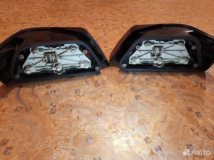 Задние фонари Пежо 605