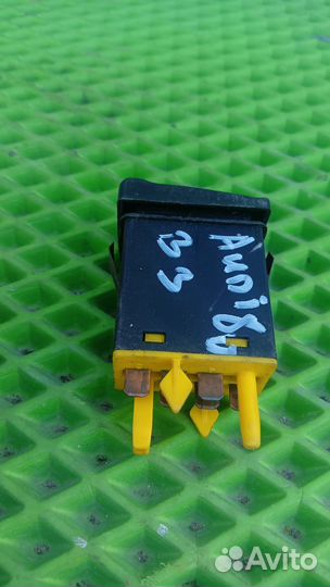 Кнопка птф противотуманки Audi 80 90 100 200