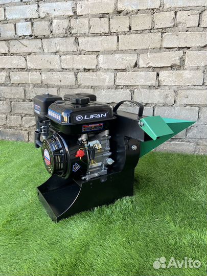 Измельчитель веток, щепорез, Садовник 250