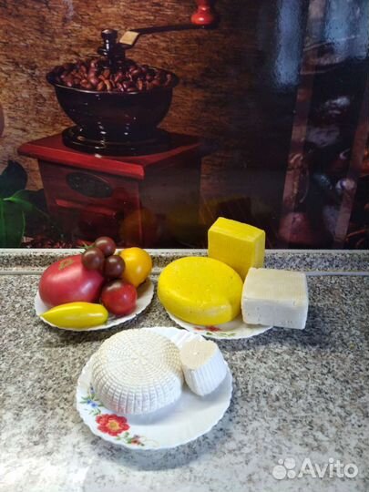 Козьи молоко и сыры