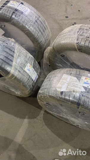 Michelin Pilot Sport 4 SUV 285/40 R22 110Y