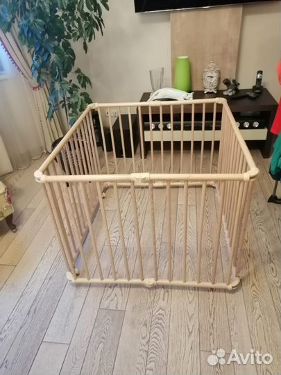 Манеж детский складной